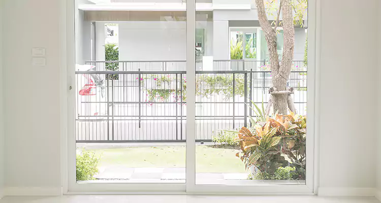 Balcony Screen Door Repair in DeLand, FL