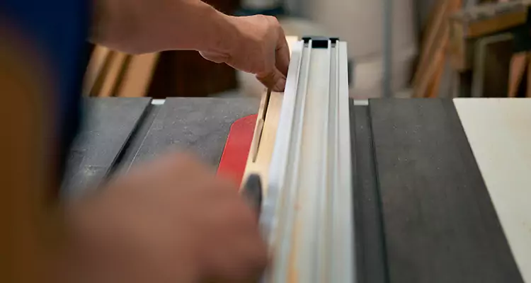 Bifold Door Seal Repair in DeLand, FL