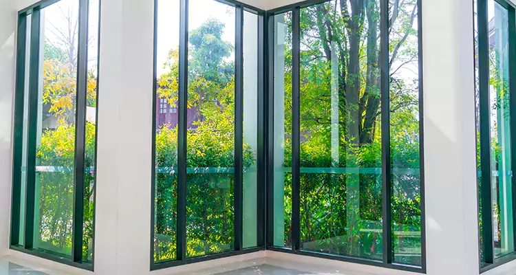 Emergency Balcony Door Glass Repair in DeLand, FL