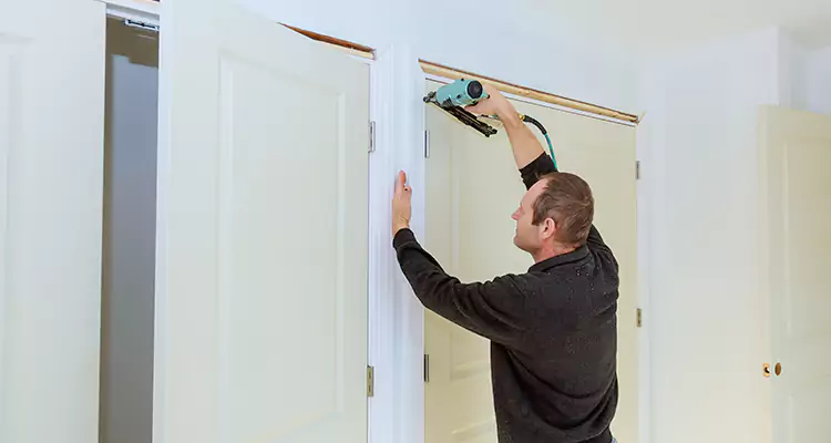 Top Rated Door Fixing ServiceFixing Garage Door Track in DeLand, FL