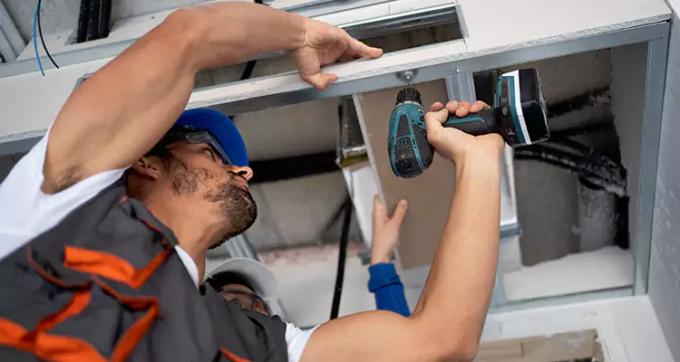 Emergency Overhead Door Repair in DeLand, FL