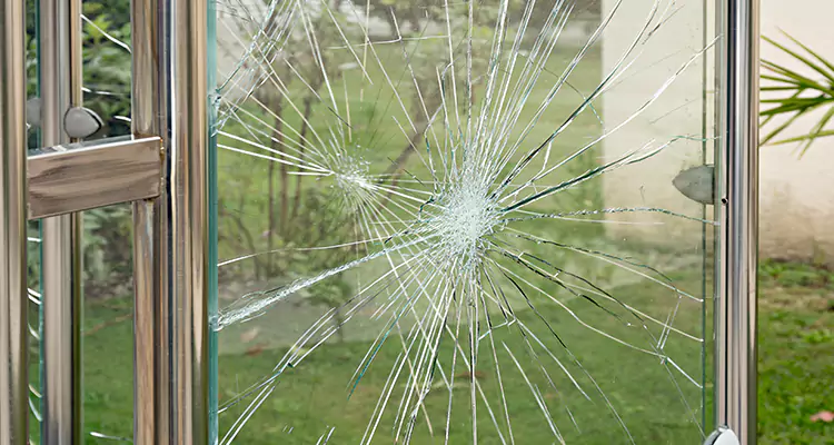 Frameless Glass Door Repair at Home in DeLand, FL