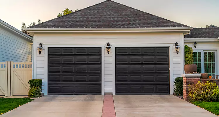Residential Local Garage Door Repair in DeLand, FL